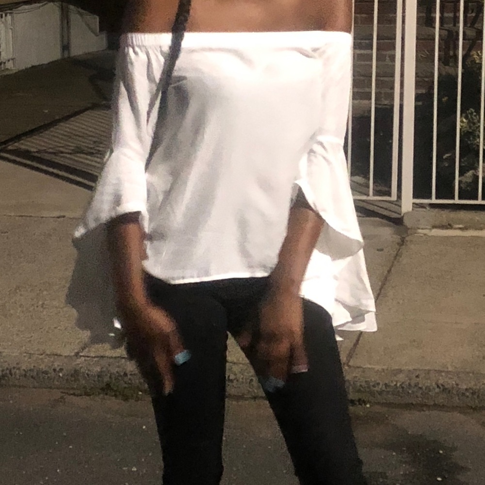 OFF THE SHOULDER SHIRT